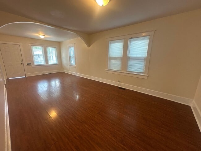 Photo - Charming Downtown Gem with Walkable Location Near Soda Pop District - Pet Friendly!