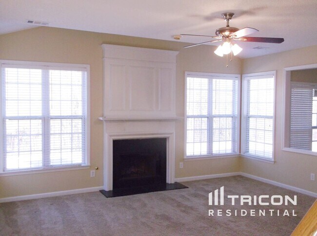 Photo - 3515 Donamire Way NW Casa