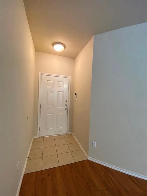 Photo - 207 Brown St
