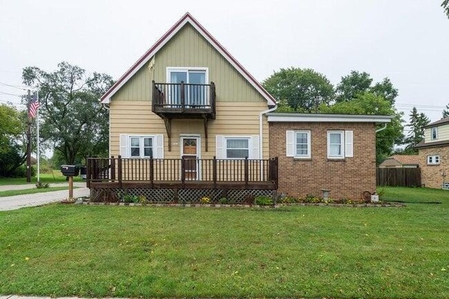 Building Photo - 5102 S Nicholson Ave Rental