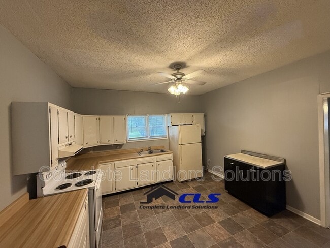 Photo - 1732 N 10th St