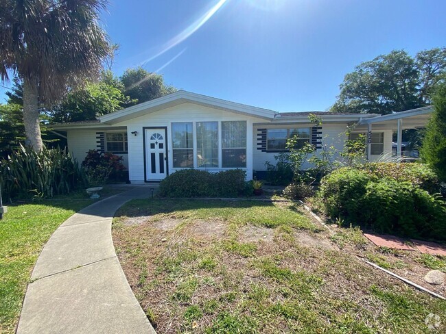 Building Photo - A Fisherman's Dream Rental