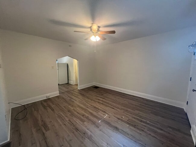 Photo - Spacious Updated 4BED/3BATH In Southside -...