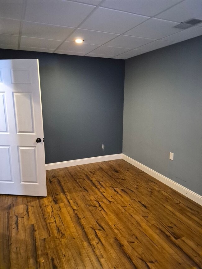 Photo - 79 Rogue River View Dr NE