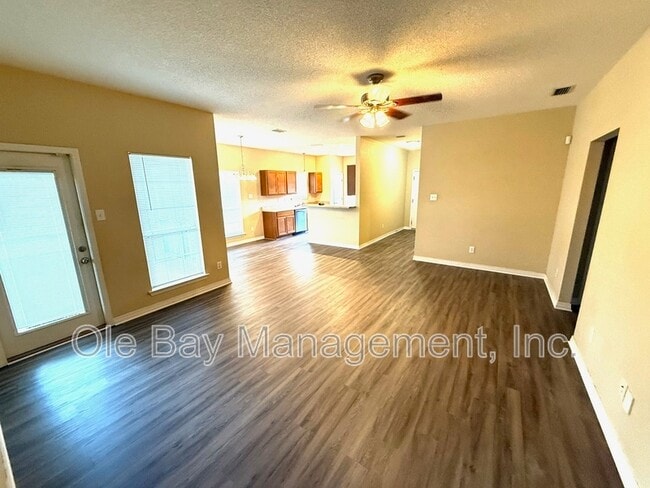 Photo - 8732 Fangorn Rd