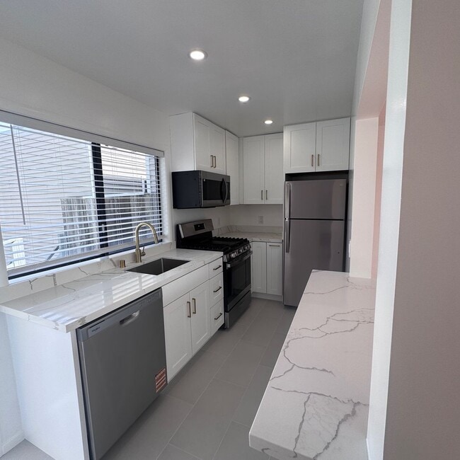 Photo - 3244 Balboa St