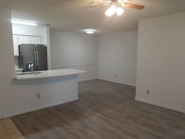 Photo - 12851 Daybreak Cir