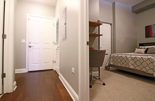 Photo - 1930 S Wabash Ave Unidad 322