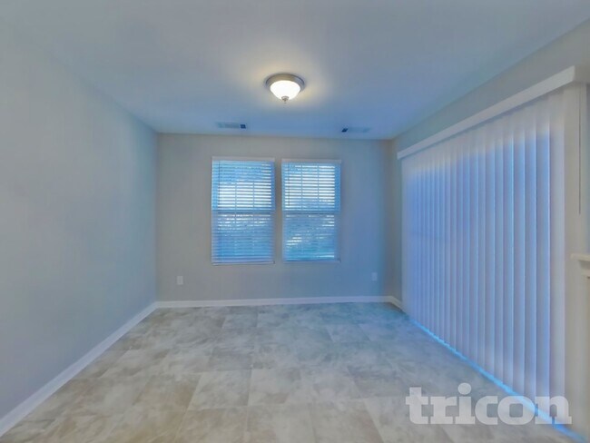 Photo - 2609 Jordan Ridge Dr