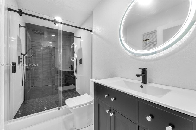 Photo - 1541 NW 1st Ct