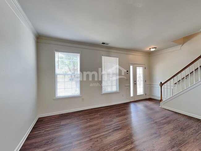 Photo - 16531 Falconry Way