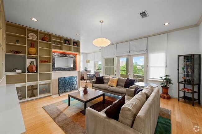 Building Photo - 1200 Baylor St Unit 403 Rental