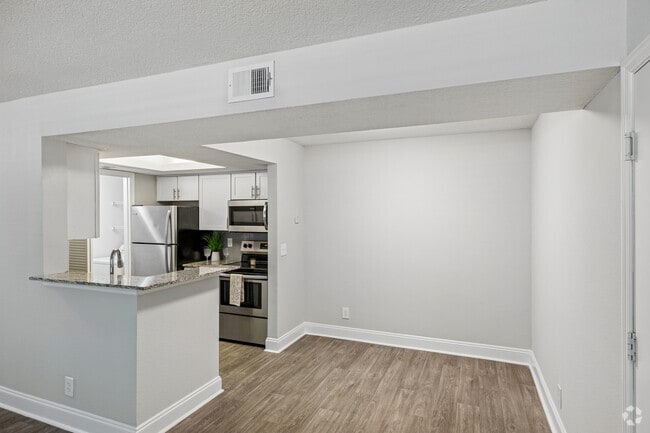 2BR, 1BA - 900SF - Kitchen And Dining Room