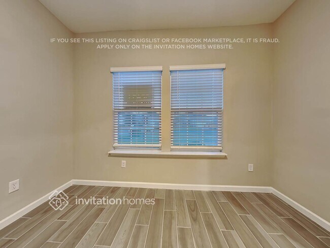 Photo - 9754 Lovage Ln