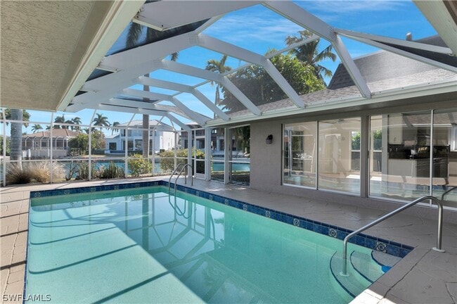 Photo - 875 Robin Ct