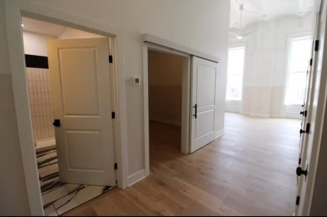 Photo - 30 W Broad St