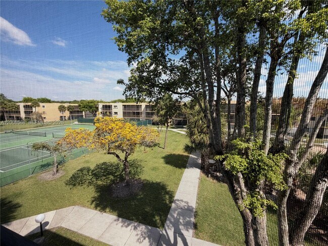 Photo - 8415 SW 107th Ave Unit 369W