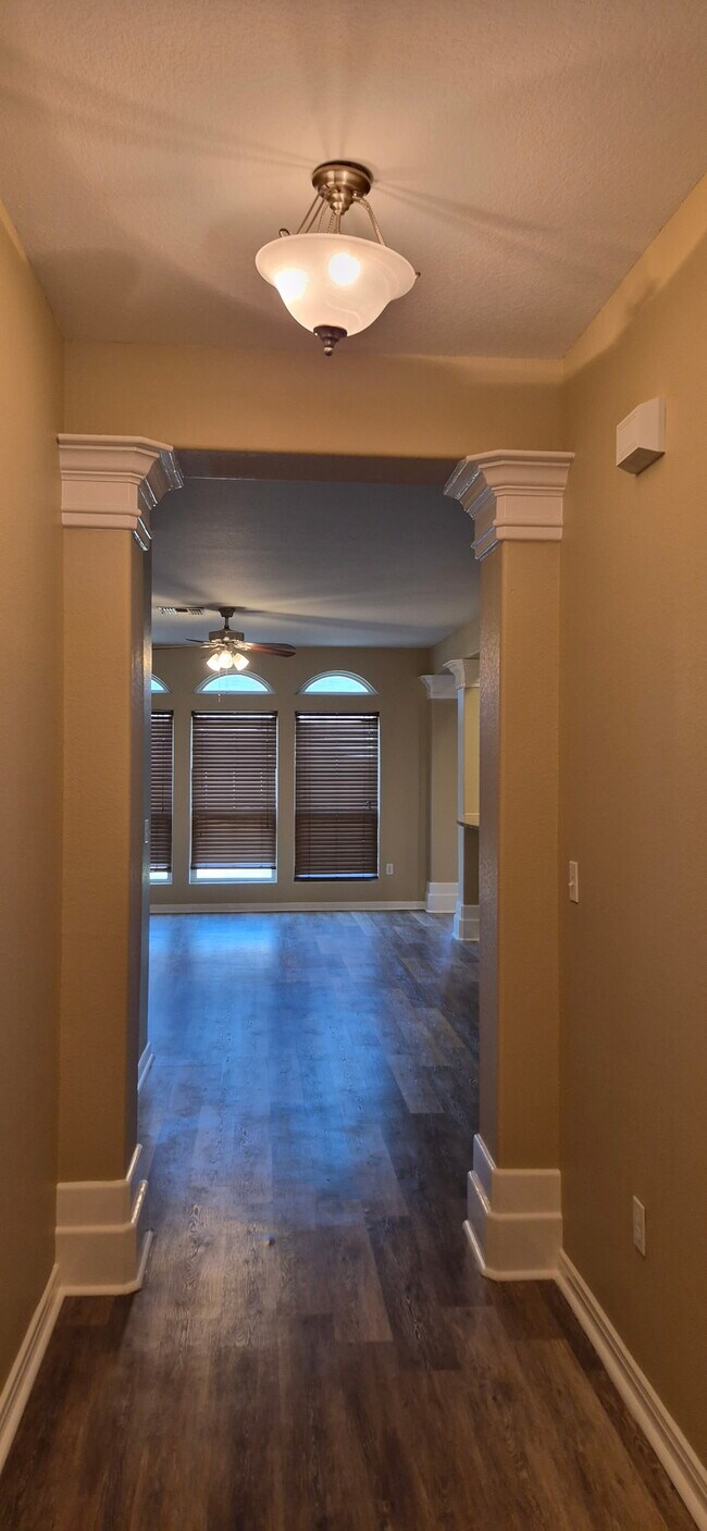 1705 Barlow