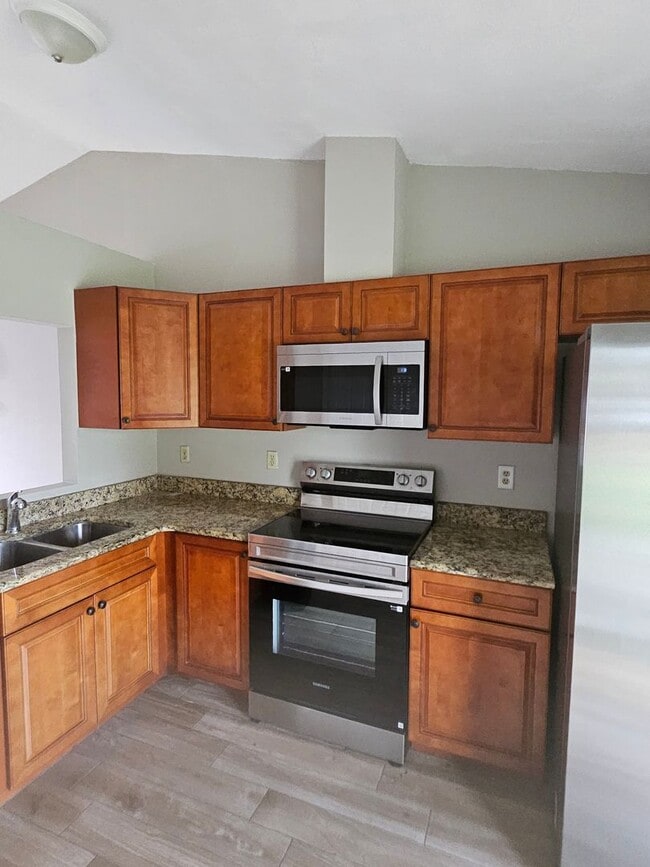 Photo - UCF Unit UCF rental