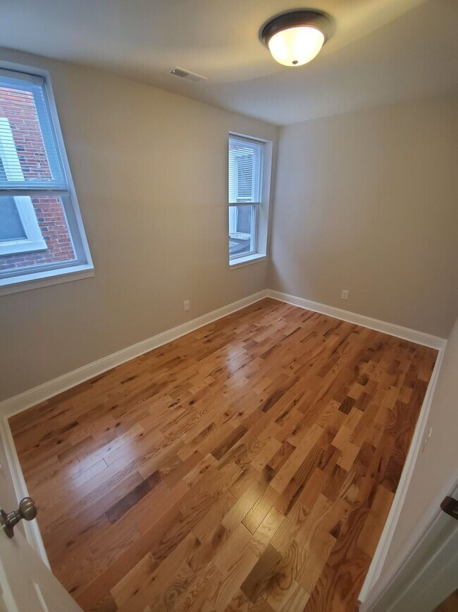 Photo - 6109 Spruce St Unidad 2F