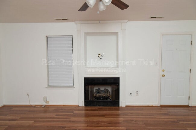 Photo - 3940 Horse Run Glen