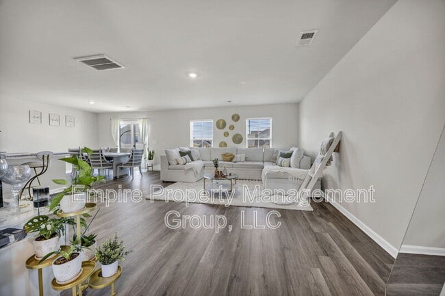 Photo - 706 Common Widgeon Wy