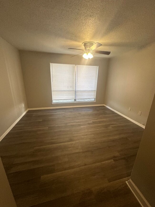 Chateau Apartments