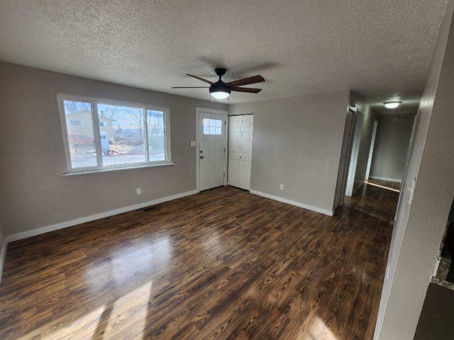 Photo - 2050 Del Mar Dr