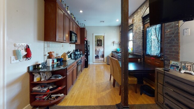 Photo - 1109 Boylston St Unit 17