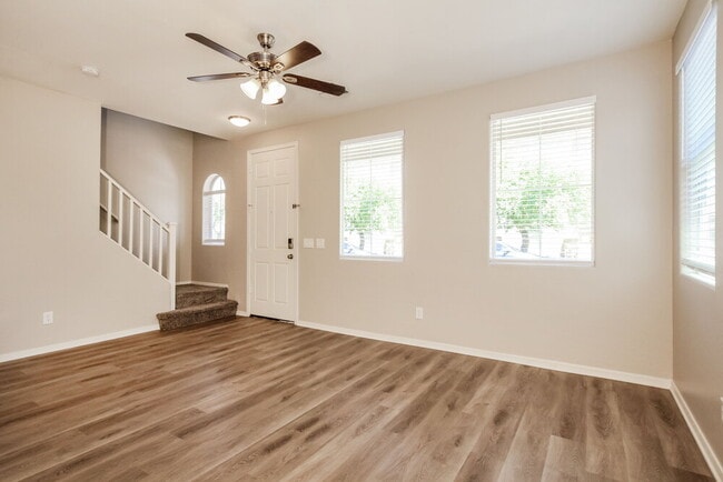 Photo - 6609 W Monroe St