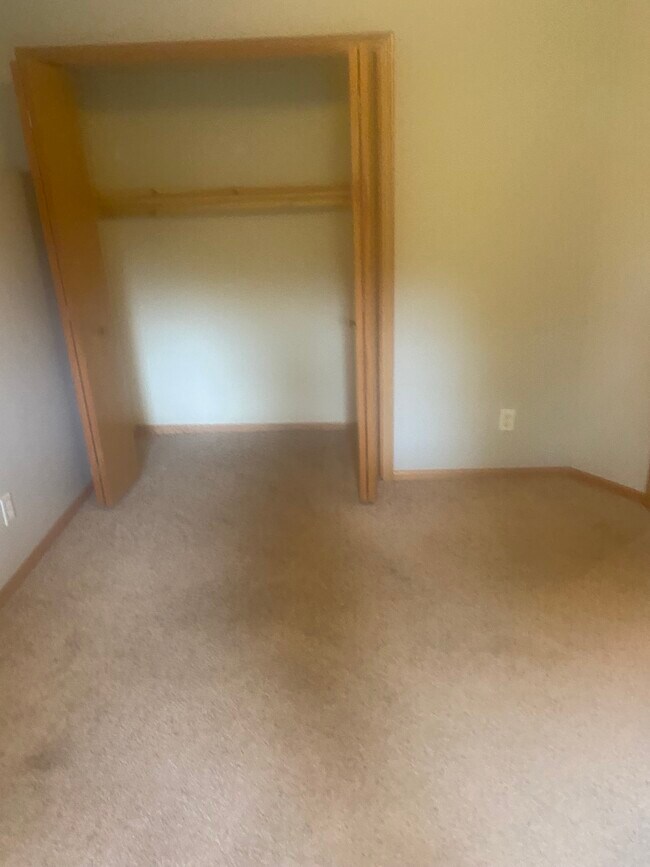 Photo - 501 Creekside Dr