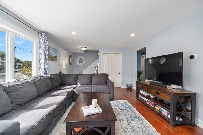 Photo - 188 Gaston St