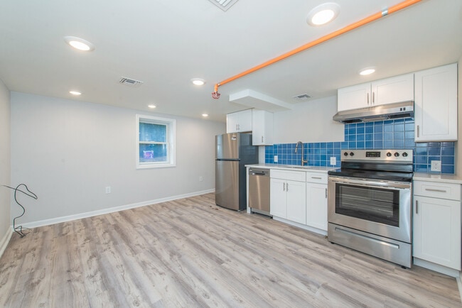 Photo - 161 Washington St Unit 1