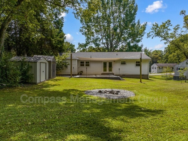 Photo - 321 Sarvis Dr