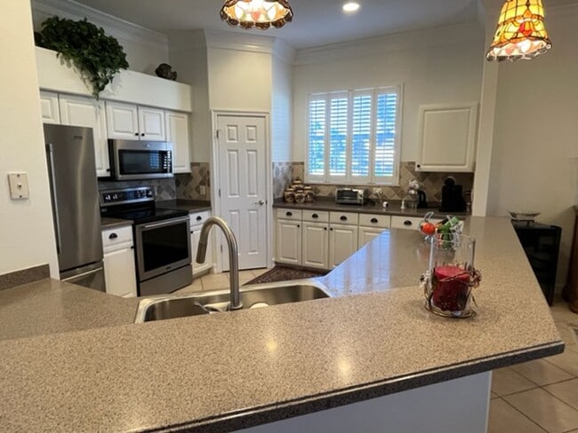 Photo - 12561 Lake Run Dr