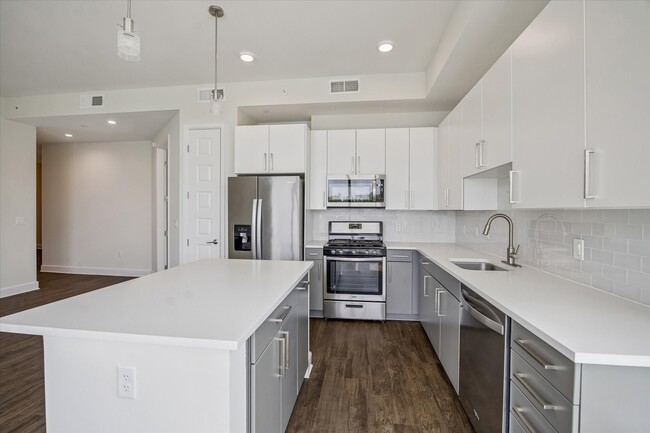 Photo - 2000 Hughes Landing Blvd Unit 111