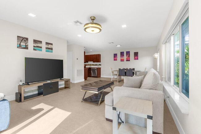 Photo - 2421 NE 25th Pl Unidad ID1018194P