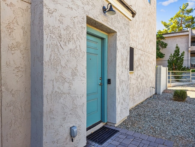 Photo - 8460 N 22nd Dr