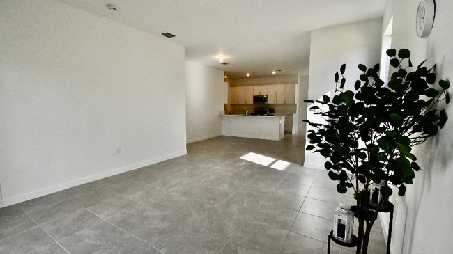 Photo - 4949 Peacock Wy