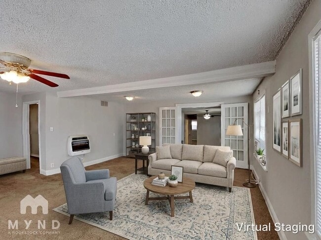 Photo - 915 Woodrow Rd