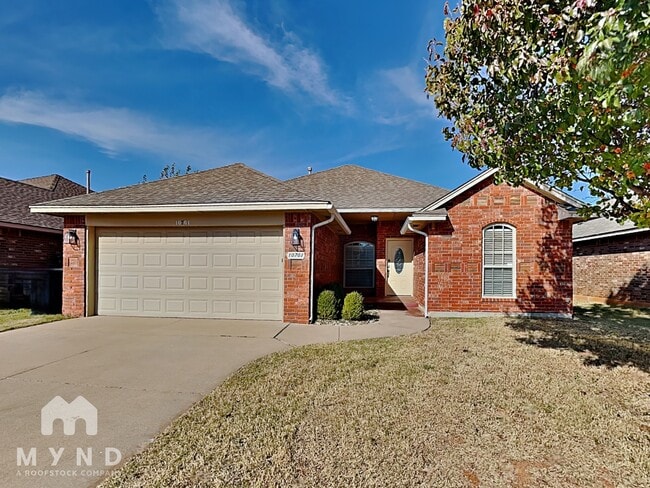 Building Photo - 10701 SW 33rd Terrace