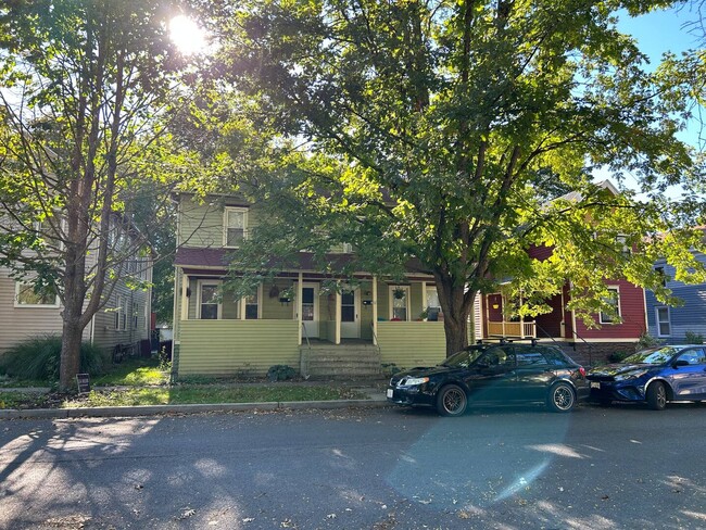 Photo - 116 1st St Townhome