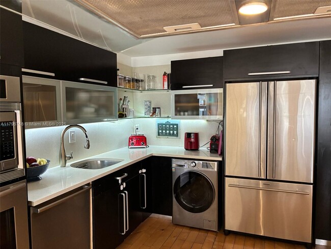Photo - 1865 Brickell Ave