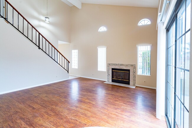 18412 Patterson Ln Unit 18412-A