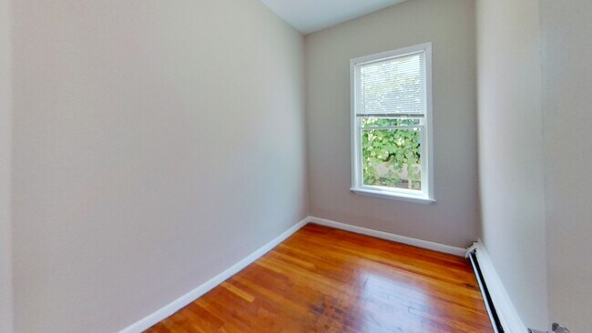 Photo - 119 George St Unit 1
