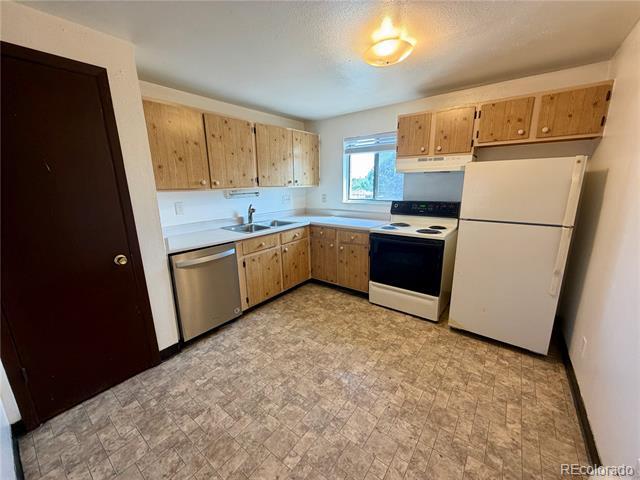 Photo - 1080 S Eliot St Unit 302