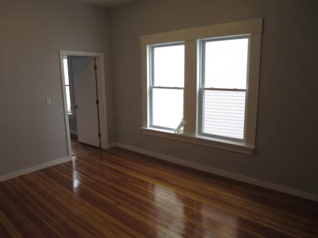 Photo - 356 Somerville Ave Unit 1