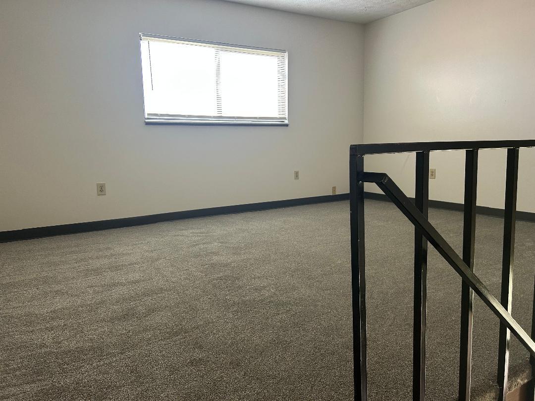 Photo - 712 Moull St