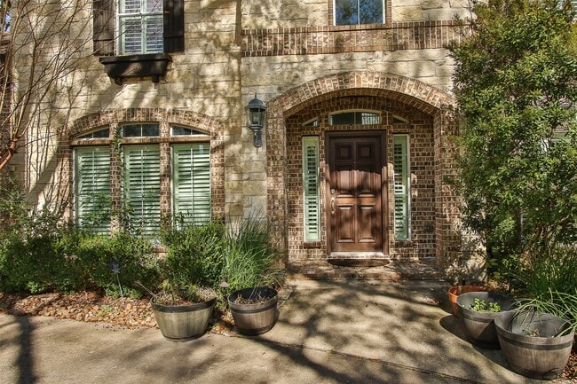 Photo - 11722 Spriggs Way