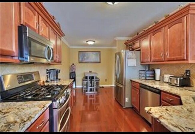 Photo - 1020 Vanguard Dr